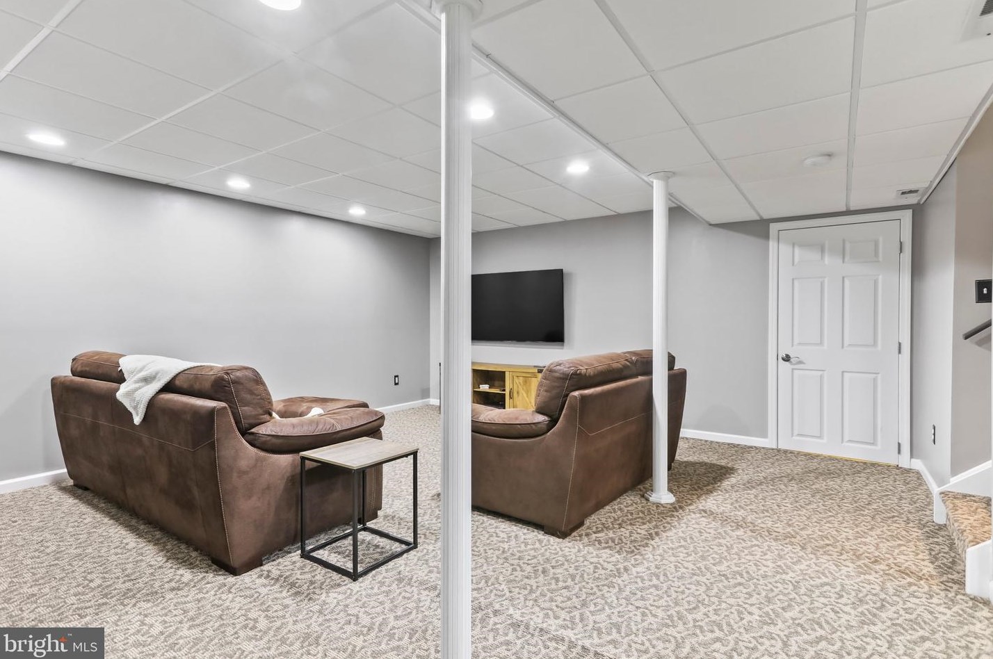 54 Kay Dr, Elm NJ  08037-1203 exterior