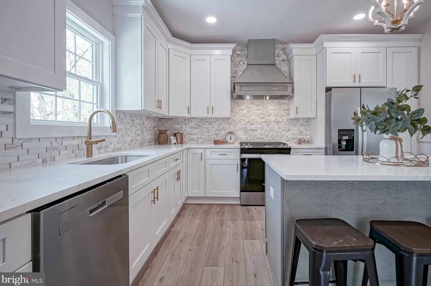 747 Bellevue Ave, Elm NJ 08037-1830 exterior