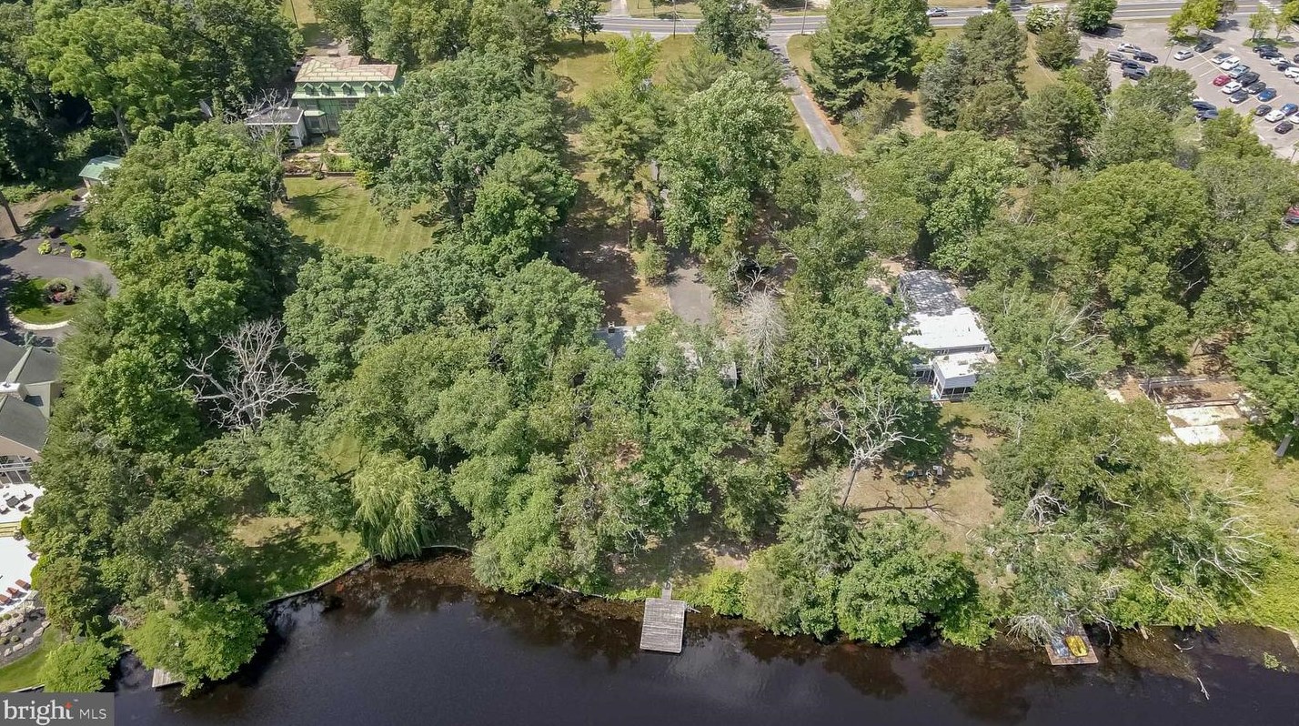 932 Central Ave, Elm NJ  08037-1117 exterior