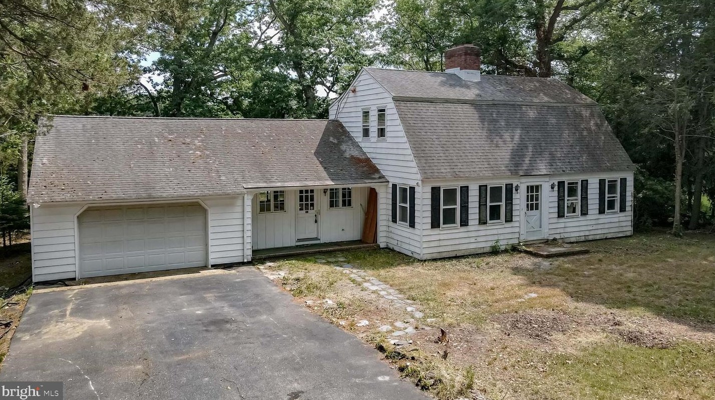 932 Central Ave, Elm NJ  08037-1117 exterior