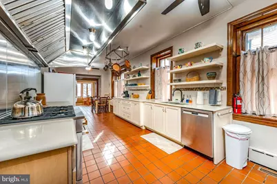 825 Bay Avenue, Somers Point, NJ 08244 - Photo 7