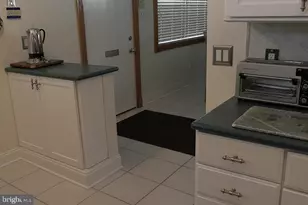 32 N Manor Ave, Longport, NJ 08403 - Photo 33