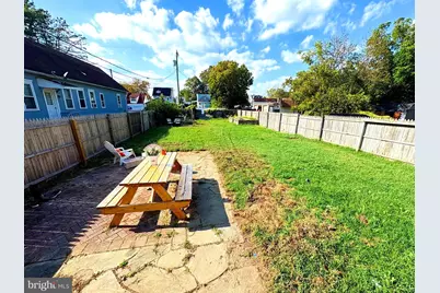 215 Chicago Avenue, Egg Harbor City, NJ 08215 - Photo 9