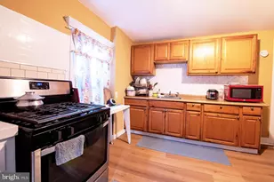 638 Wisteria Rd, Atlantic City, NJ 08401 - Photo 21