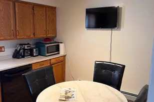 527 Martin Luther King Ave, Pleasantville, NJ 08232 - Photo 9