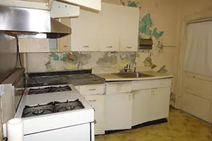 608 N Ohio Ave, Atlantic City, NJ 08401 - Photo 9