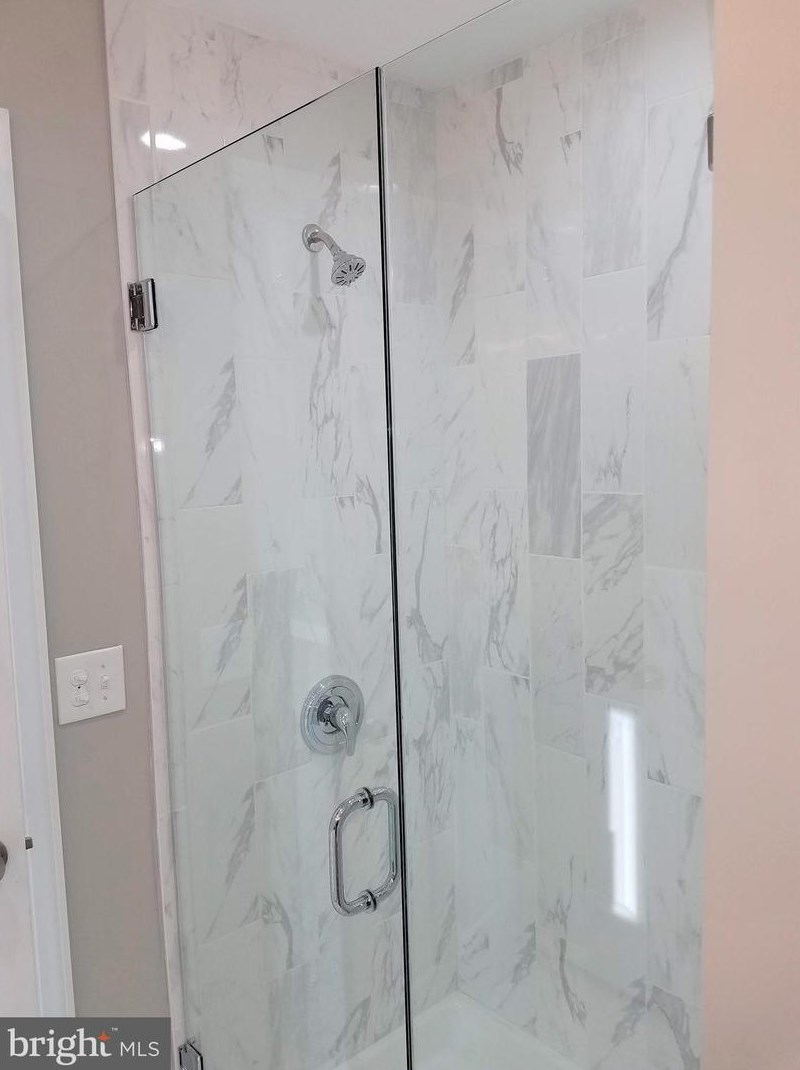 703 Devon Rd, Moorestown NJ 08057-1644 exterior