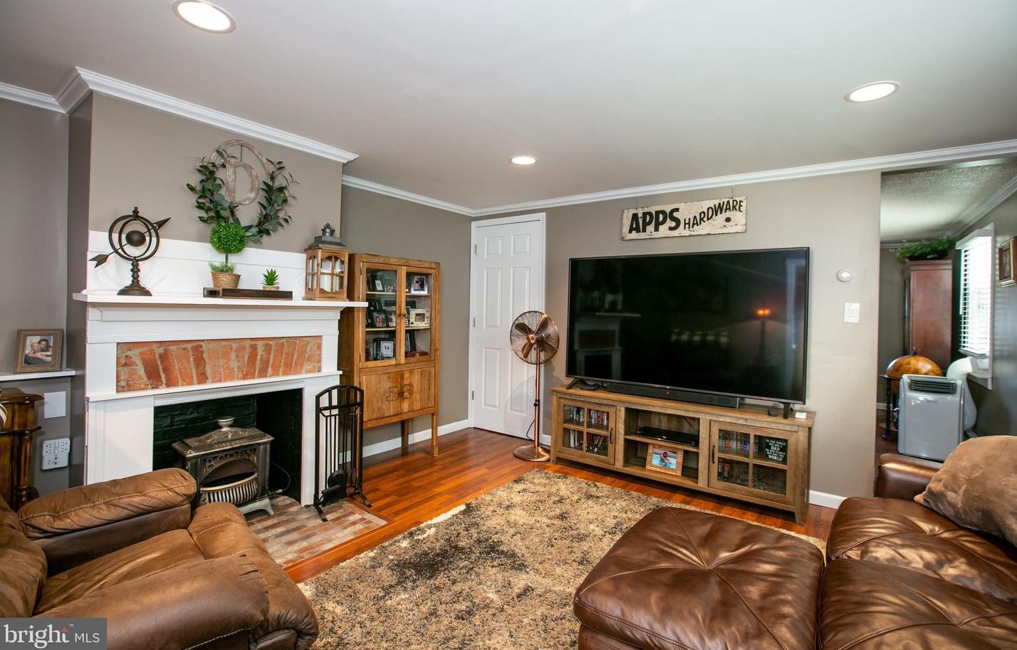 71 Mary St, Chesterfield NJ  08505-1843 exterior