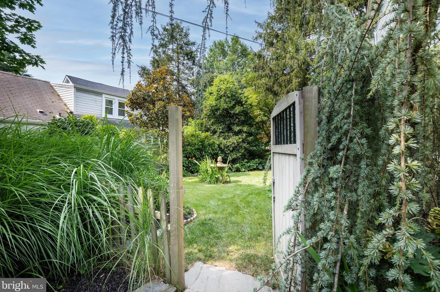 312 Elm St, Moorestown NJ  08057-3616 exterior