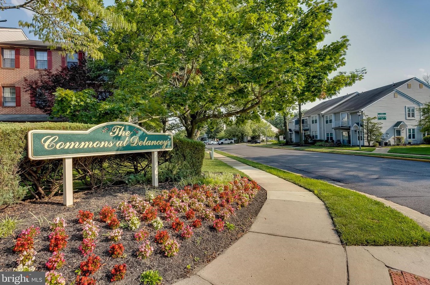 392 Delancey Pl, Mount Laurel NJ  08054-3170 exterior