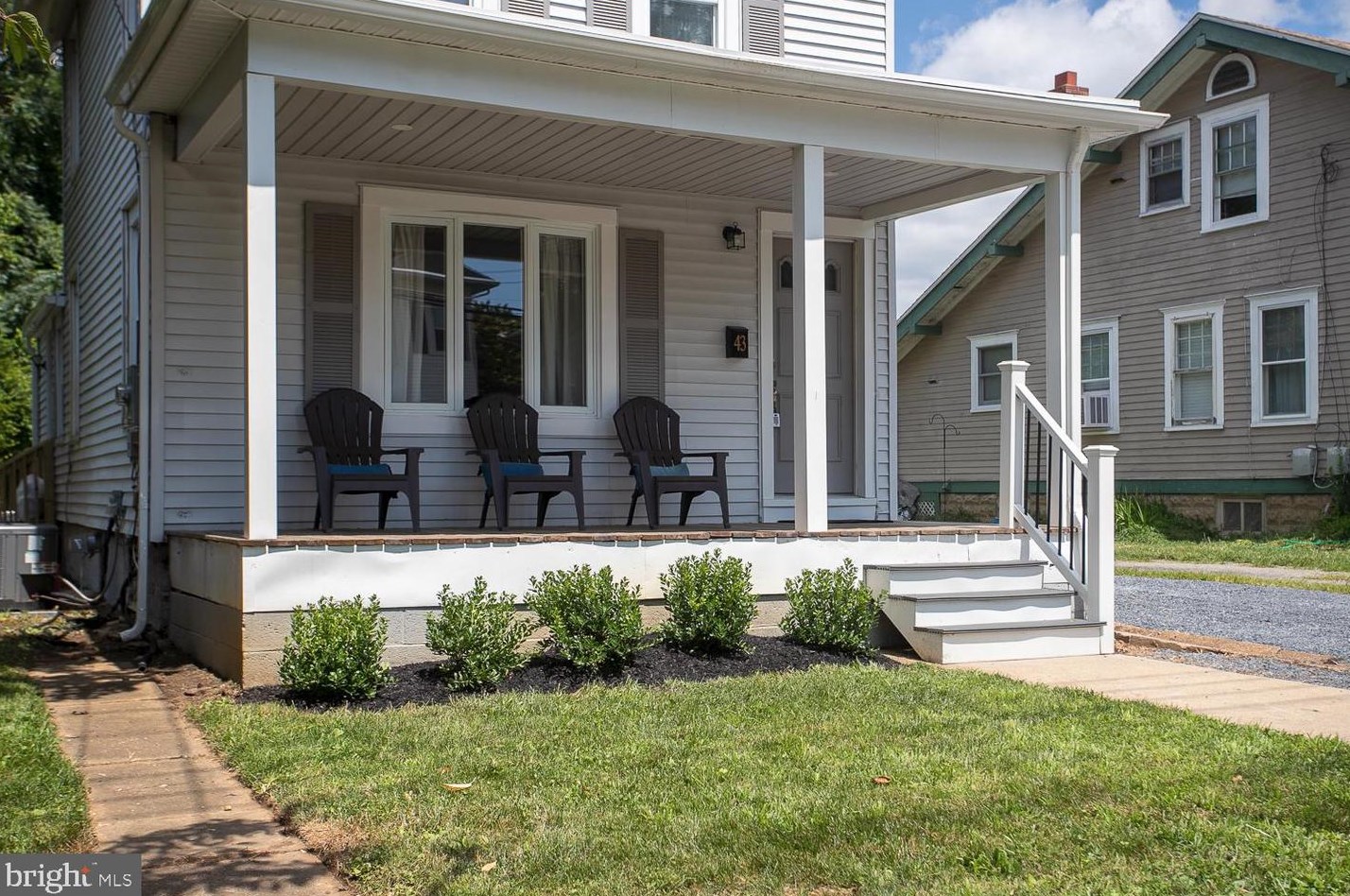 43 Union St, Chesterfield NJ  08505-2060 exterior