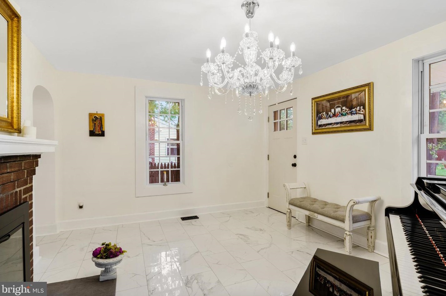 419 Church St, Moorestown NJ  08057-1742 exterior