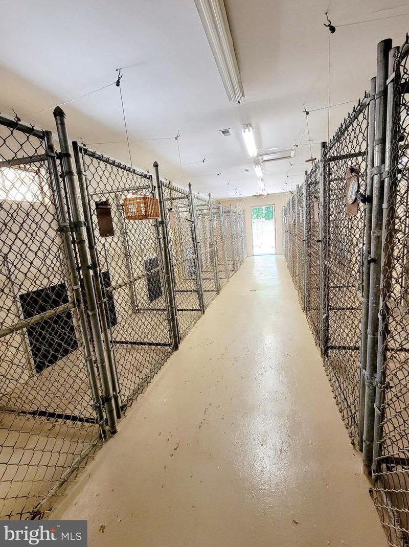 216 Hartford Rd, Medford NJ  08055-9559 exterior