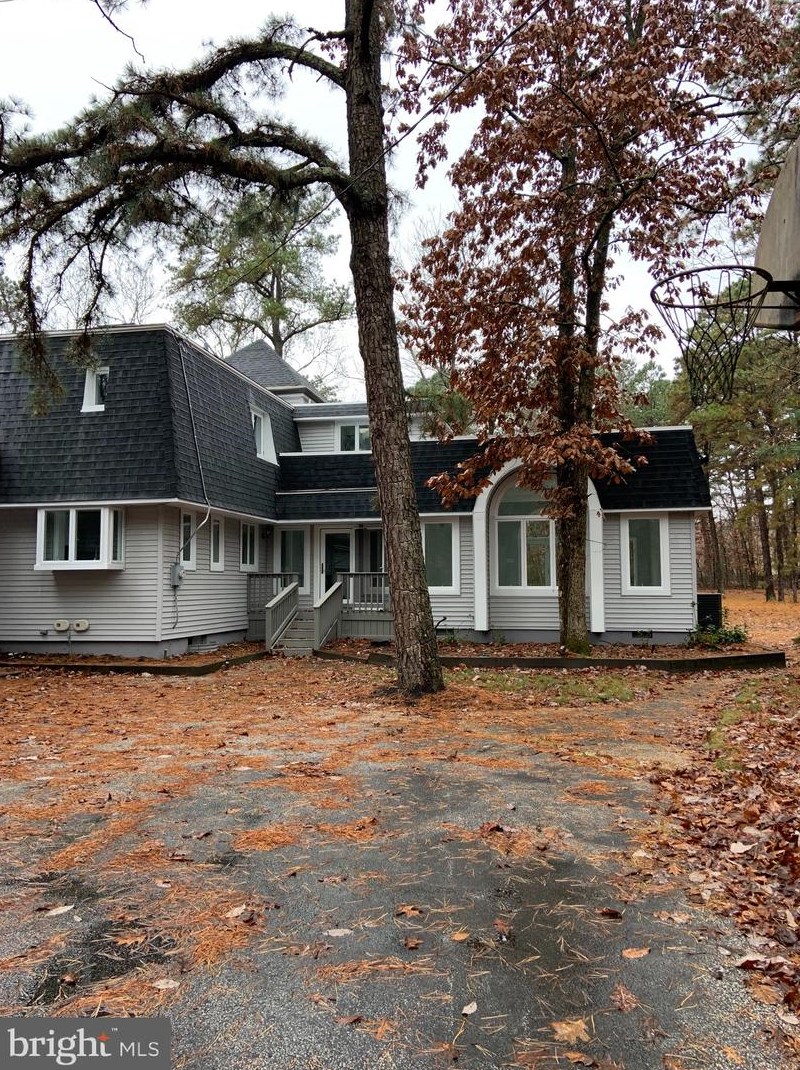 150 Centennial Dr, Medford NJ  08055-8124 exterior