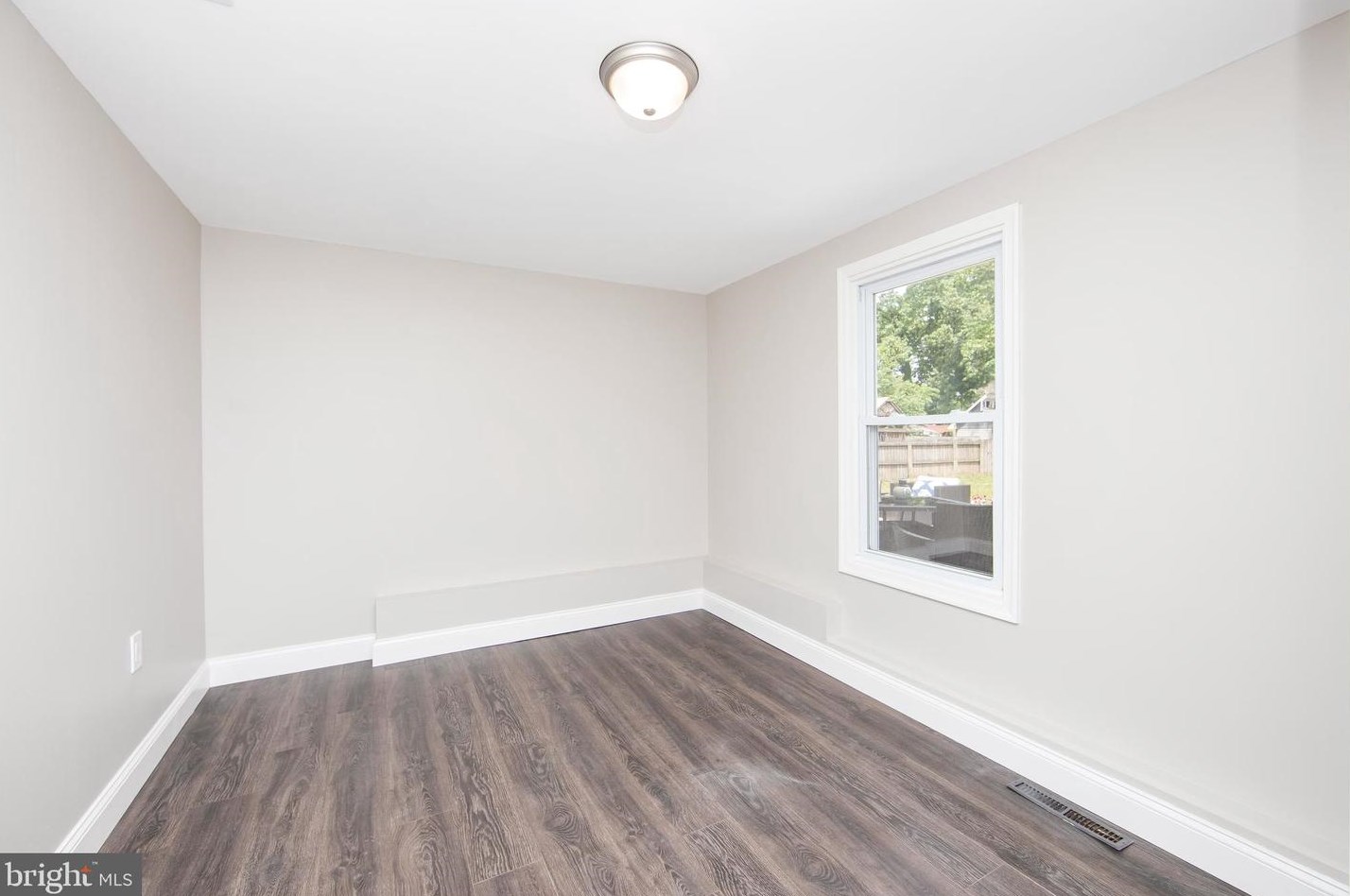 323 Timberline Dr, Mount Laurel NJ  08054-2136 exterior