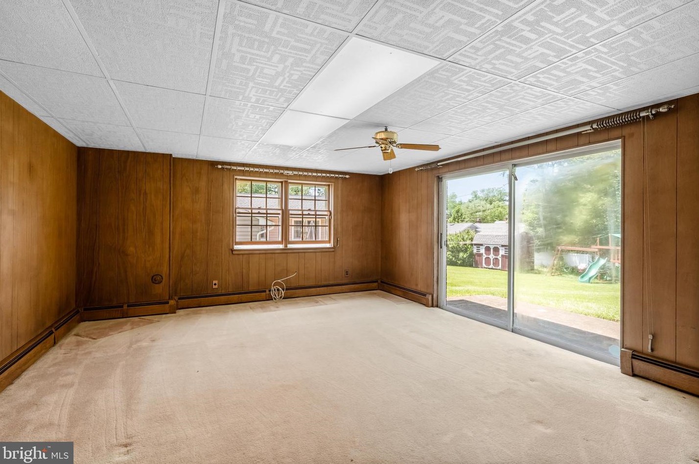 601 Stratford Dr, Moorestown NJ 08057-2614 exterior