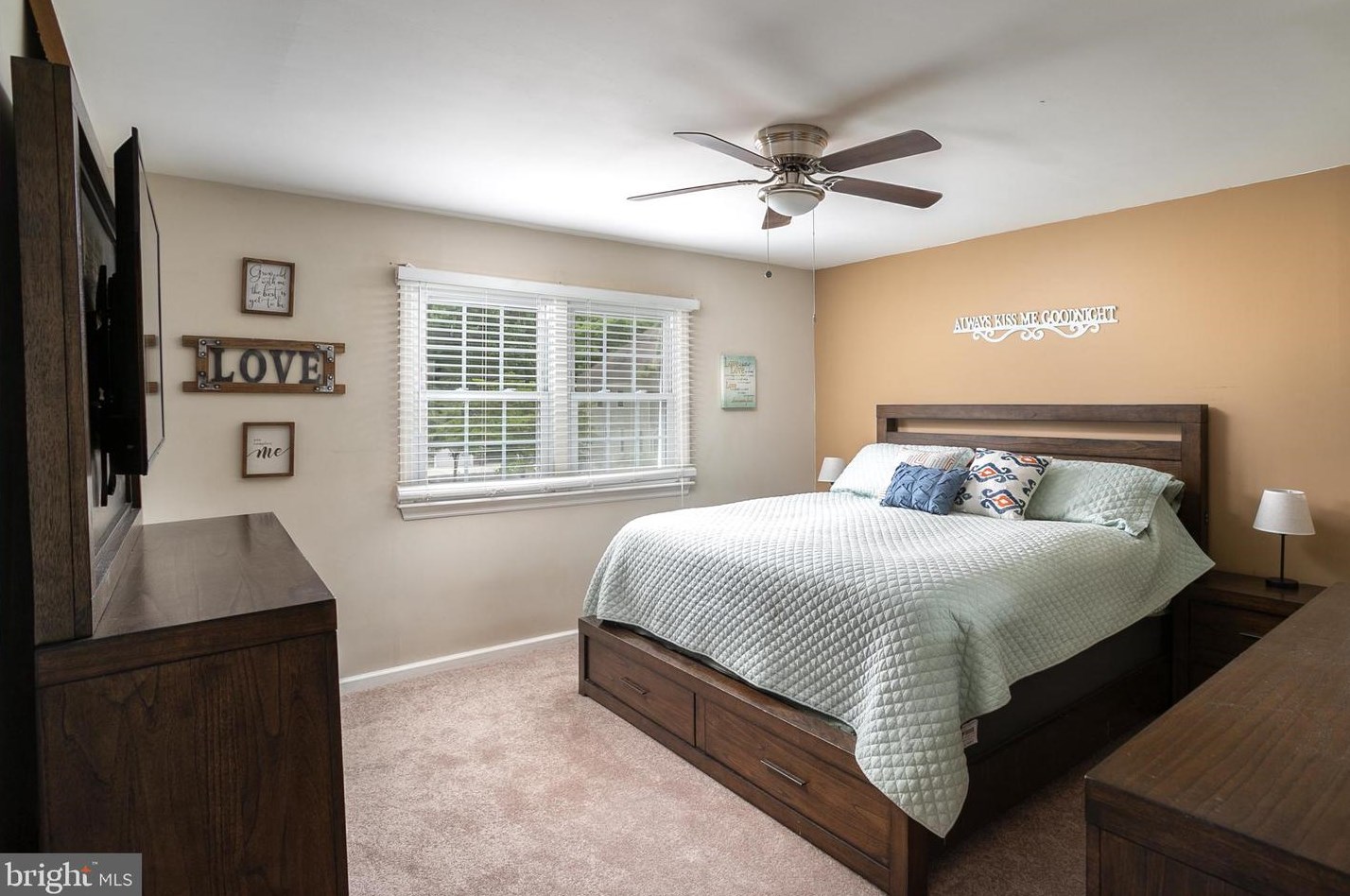 1904 Rancocas Rd, Burlington NJ 08016-3714 exterior