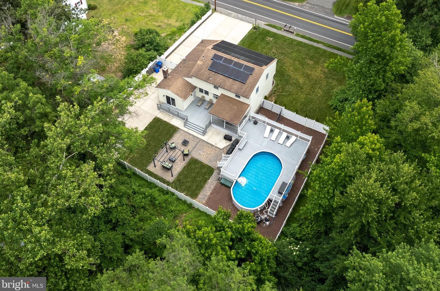 1904 Rancocas Rd, Burlington NJ 08016-3714 exterior