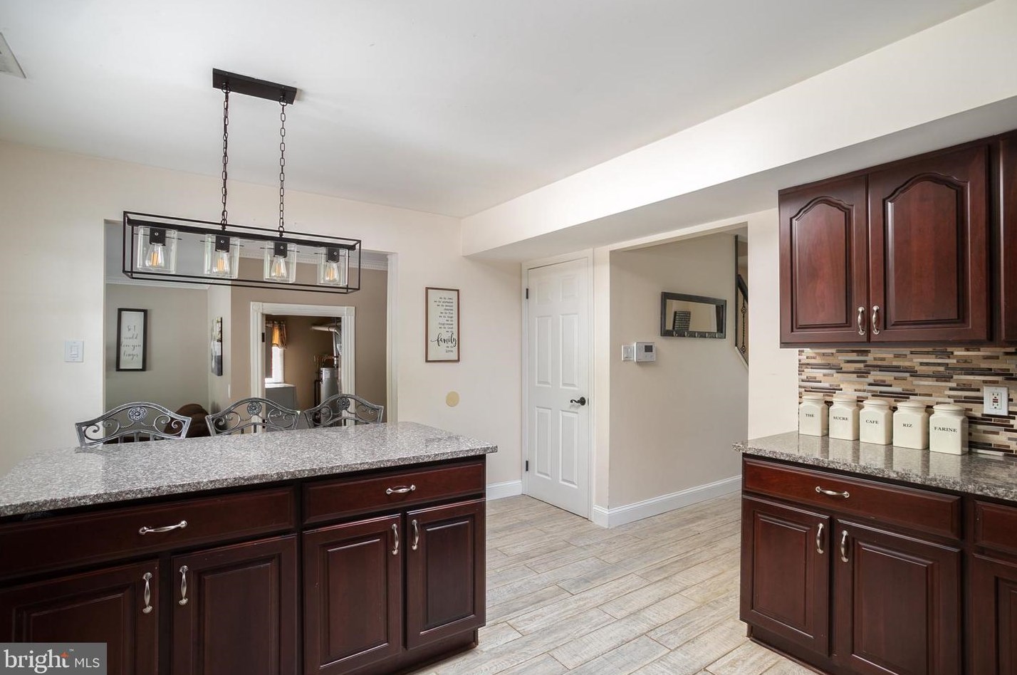 1904 Rancocas Rd, Burlington NJ 08016-3714 exterior