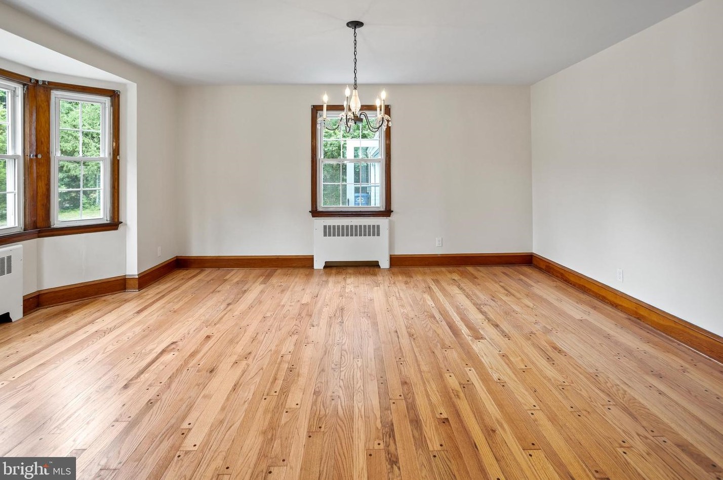 6 Daniel Ave, Chesterfield NJ  08515-2603 exterior