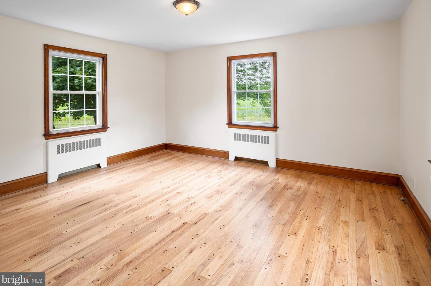6 Daniel Ave, Chesterfield NJ  08515-2603 exterior