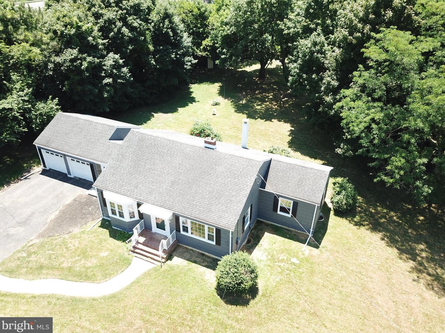 6 Daniel Ave, Chesterfield NJ  08515-2603 exterior
