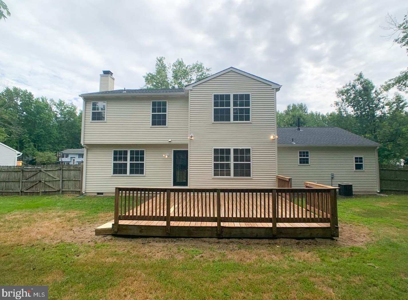 18 White Pine Dr, Medford NJ  08055-9340 exterior