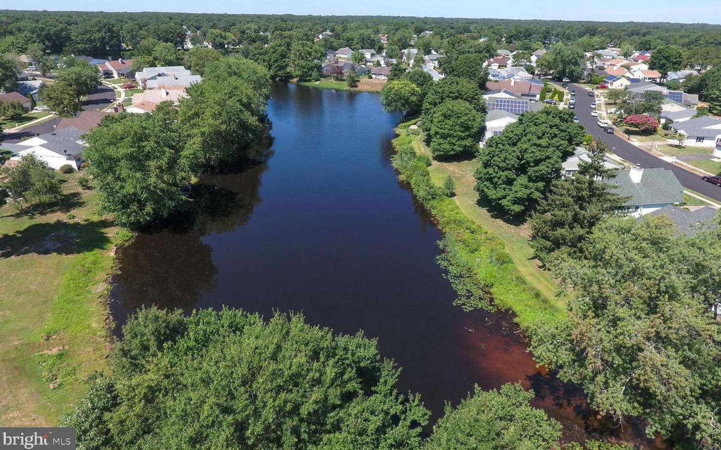 177 Dorchester Dr, Southampton NJ  08088-1149 exterior