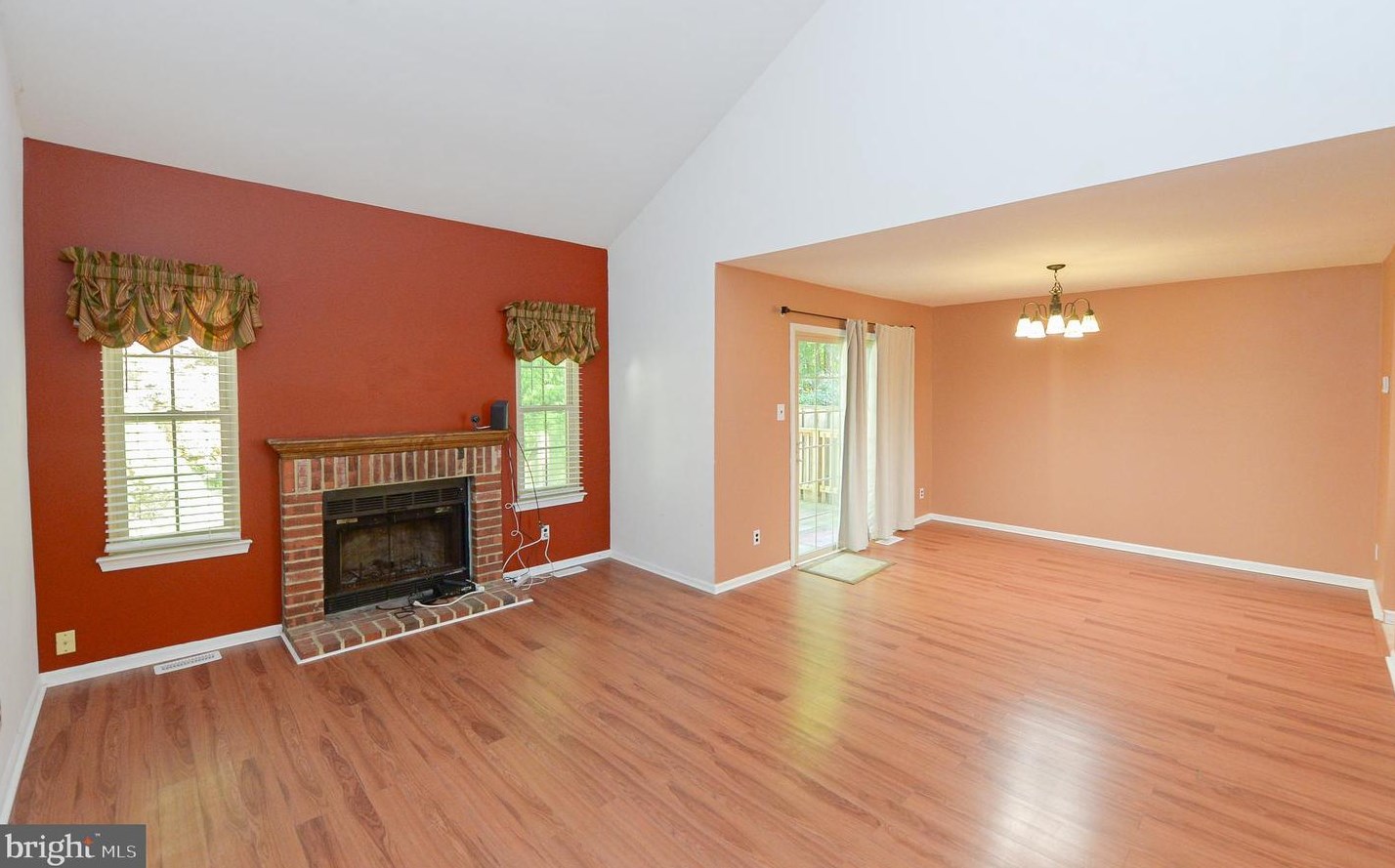 14 Bretshire Ct, Medford NJ  08055-9367 exterior