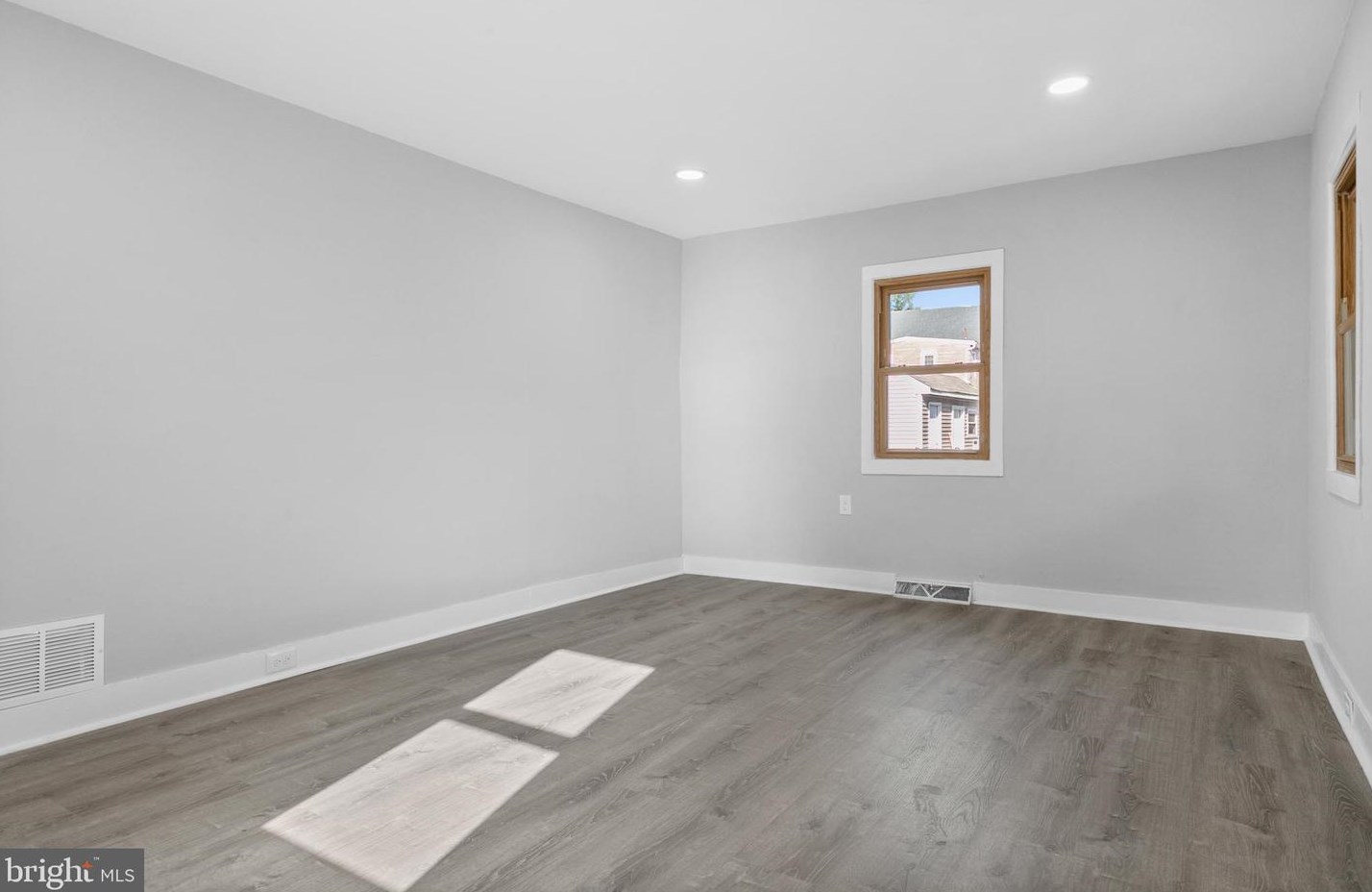 8 North St, Medford NJ  08055-2630 exterior