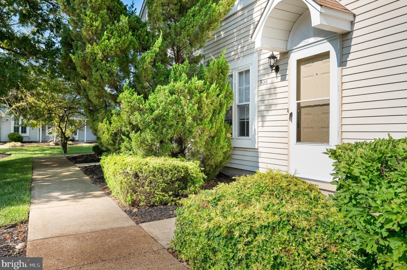 319 Delancey Pl, Mount Laurel NJ  08054-3165 exterior