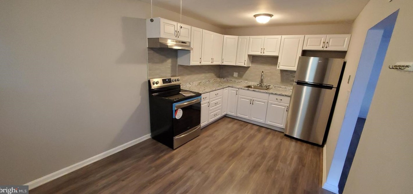 1253 Liberte Ct, Burlington NJ  08016-2267 exterior