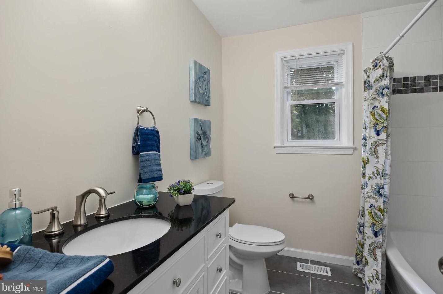 120 Nanticoke Ct, Southampton NJ  08088-8981 exterior