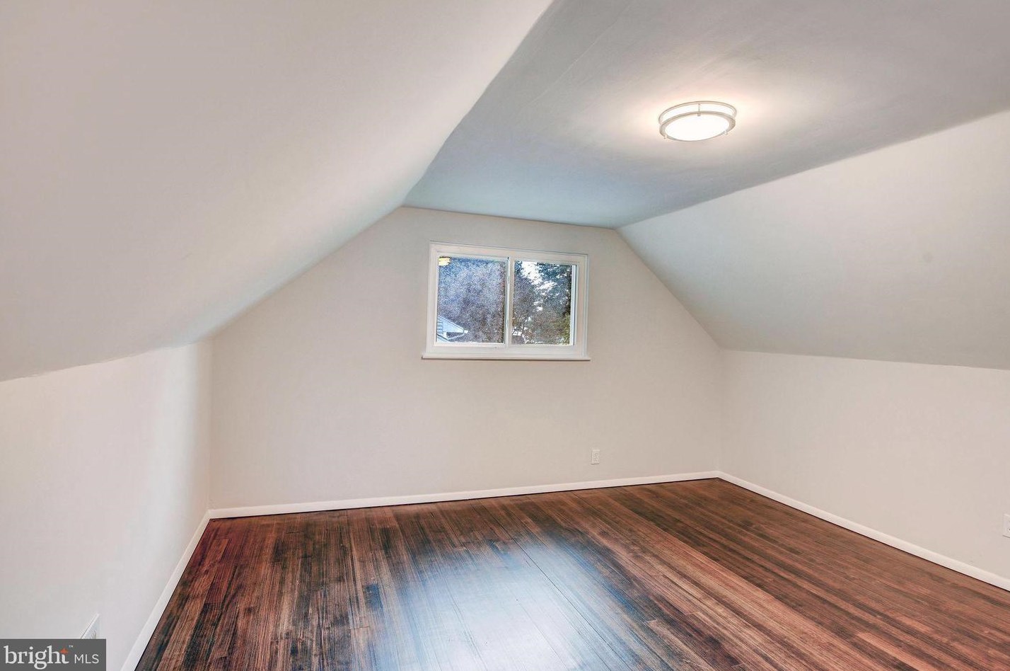 69 Charles Bossert Dr, Chesterfield NJ  08505-2750 exterior