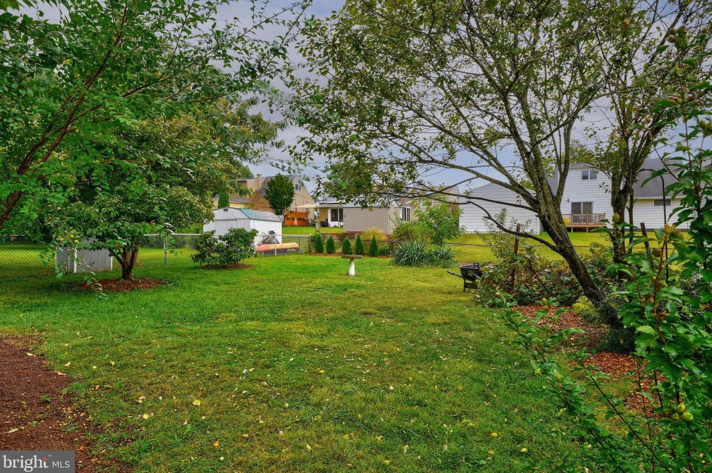 69 Charles Bossert Dr, Chesterfield NJ  08505-2750 exterior