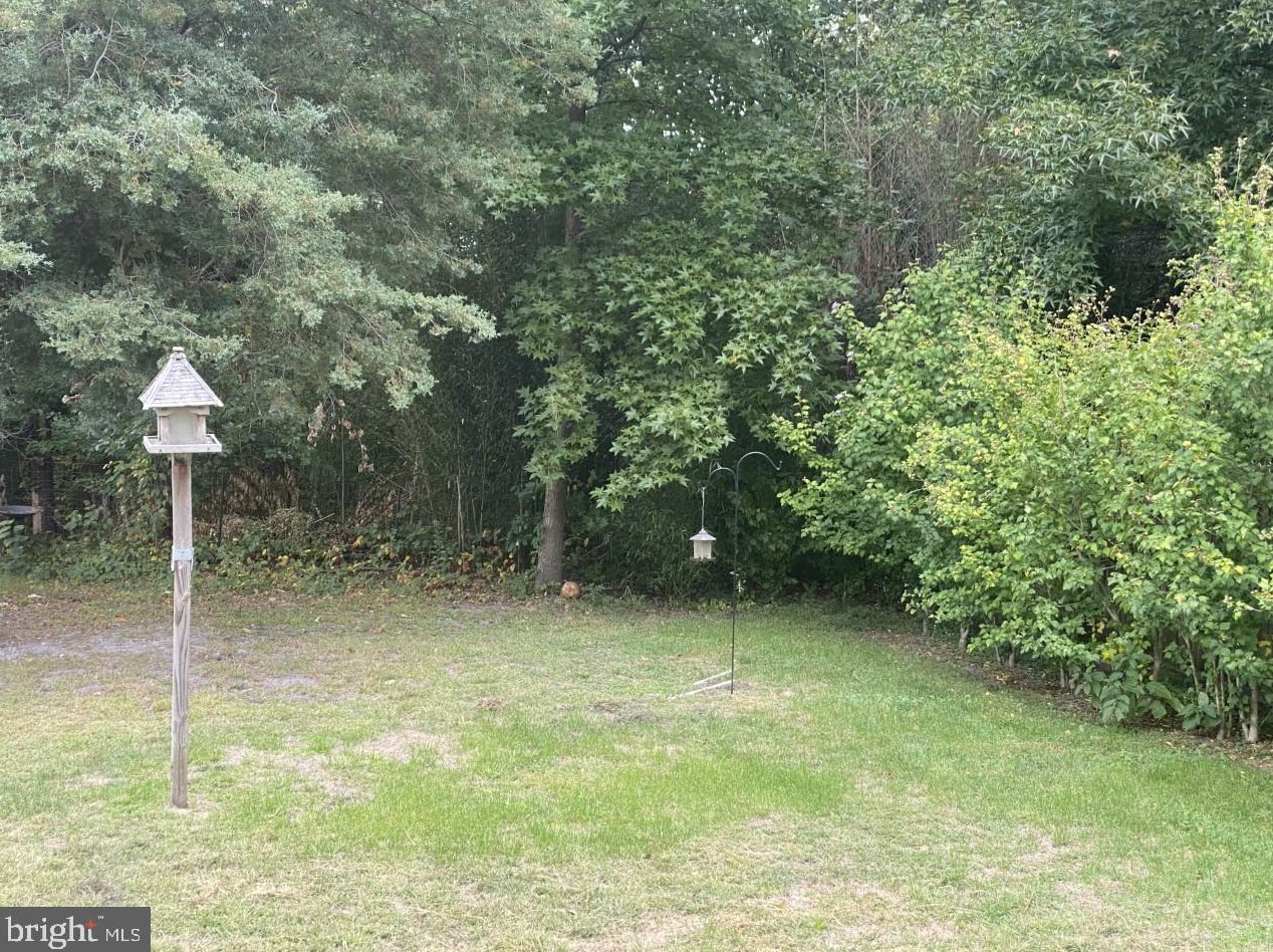 27 Shr Dr, Southampton NJ  08088-1353 exterior