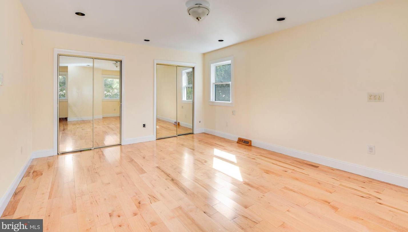 206 Frst Ave, Medford NJ 08055-3443 exterior