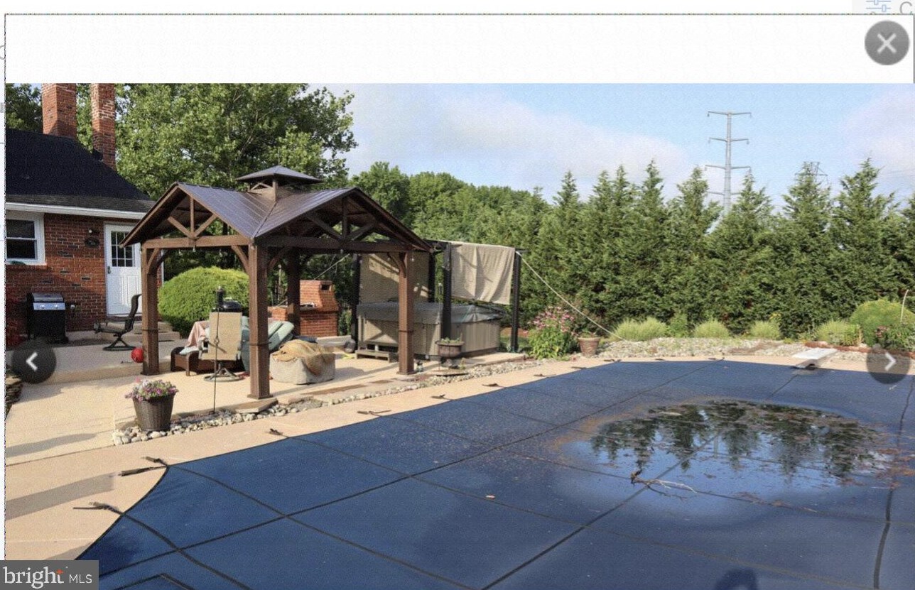 2087 Burlington Columbus Rd, Chesterfield NJ  08505-4222 exterior