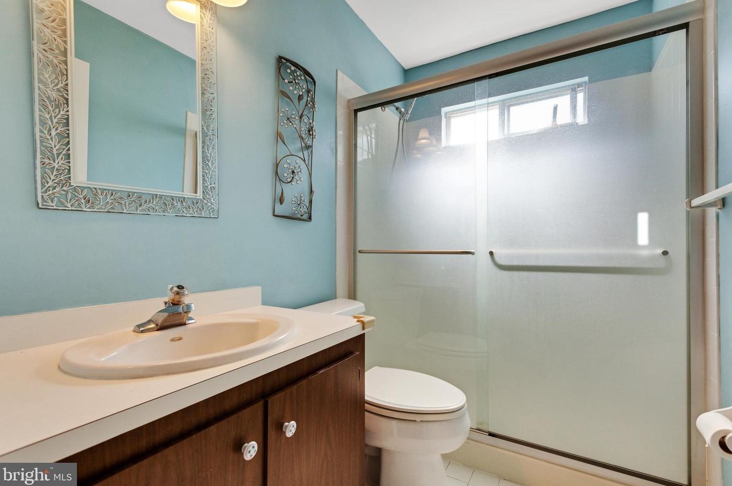 36 Finchley Ct, Southampton NJ  08088-1008 exterior
