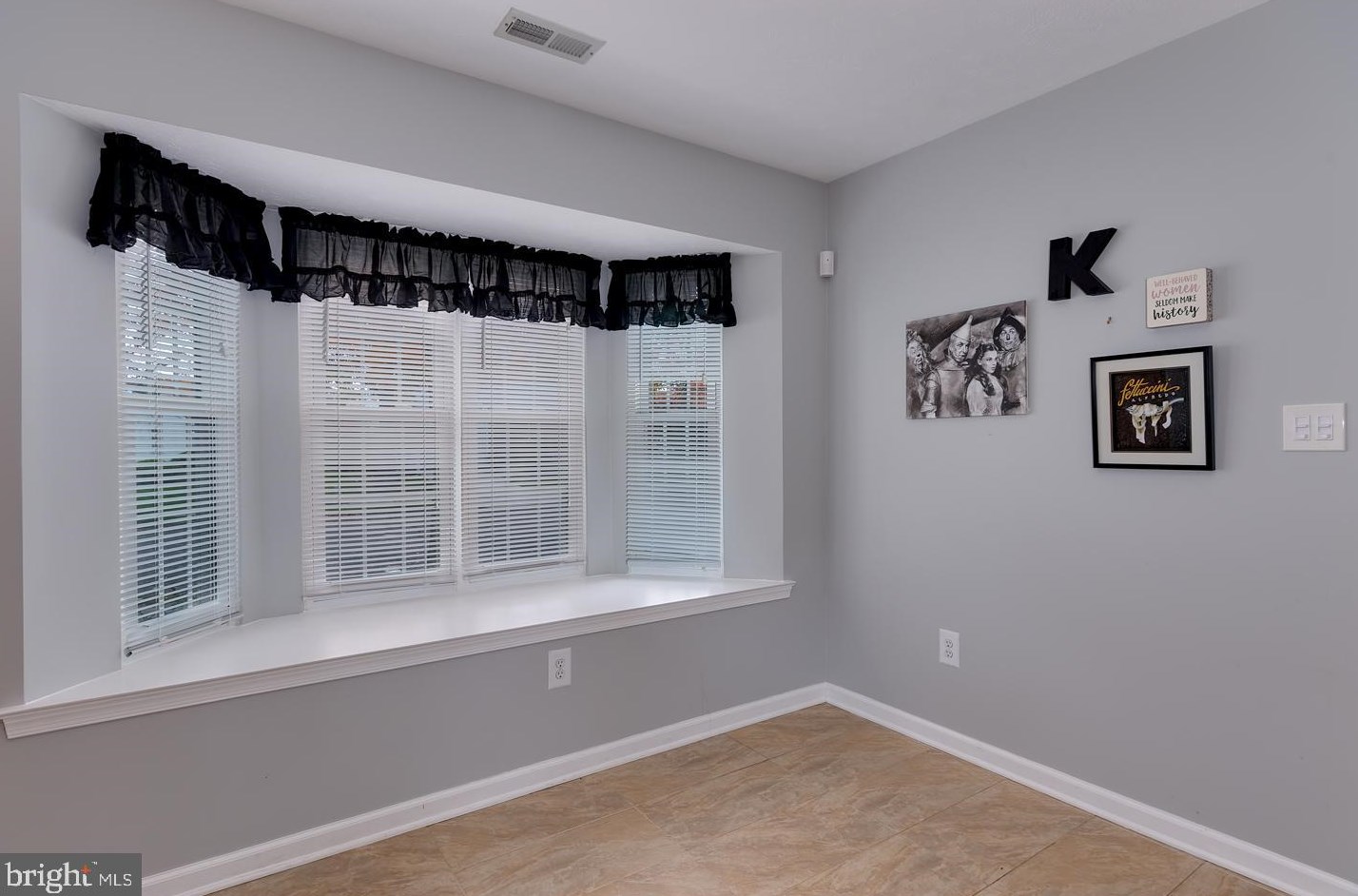 303 Moonseed Pl, Mount Laurel NJ  08054-4940 exterior