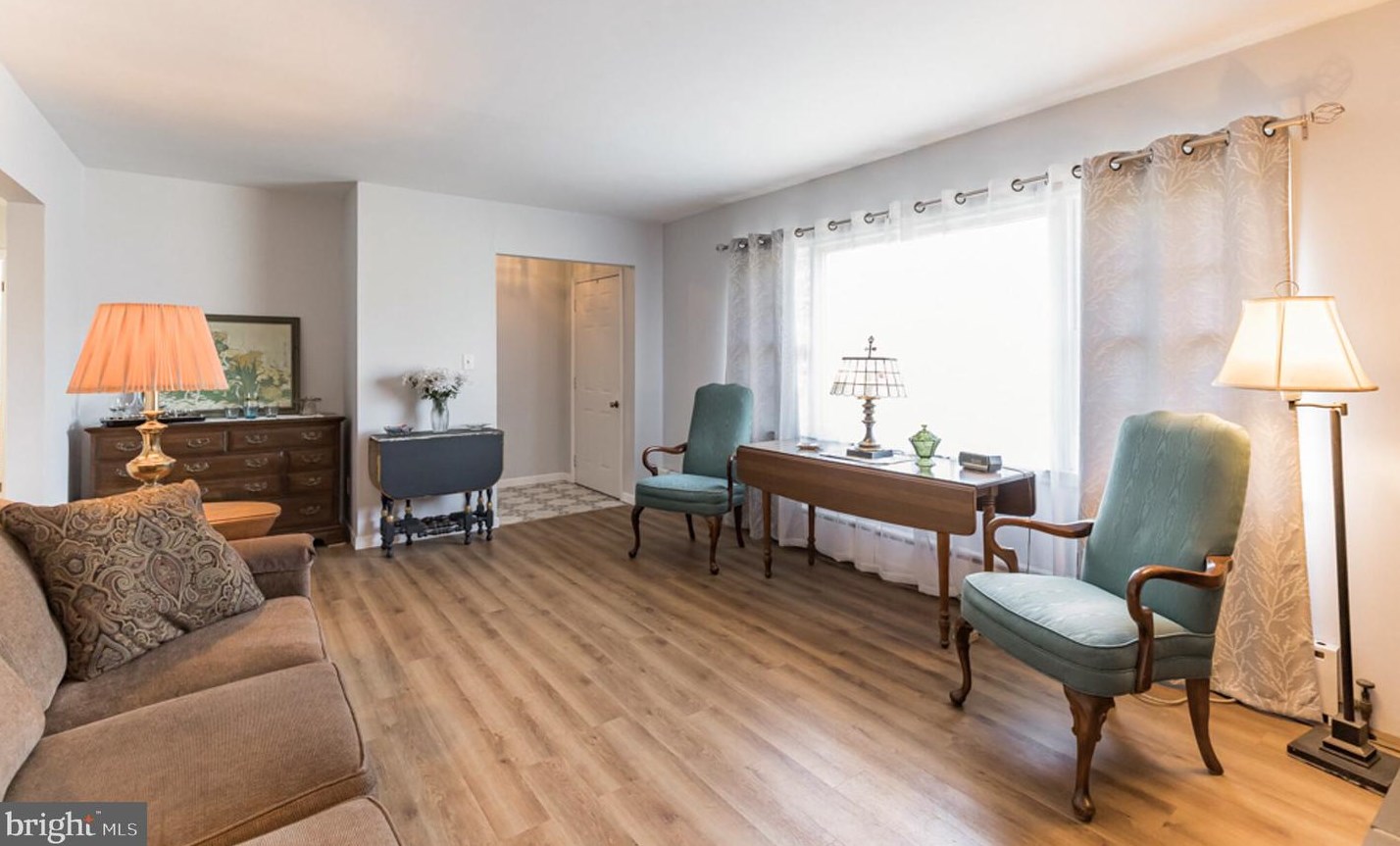 619 Gramar Rd, Mount Laurel NJ  08054-1307 exterior