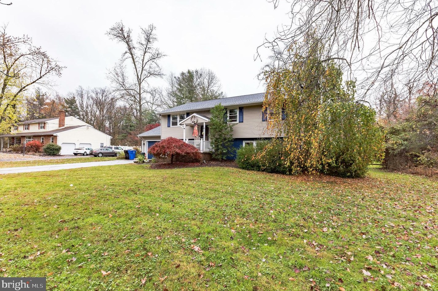 23 Illinois Trl, Medford NJ  08055-9042 exterior