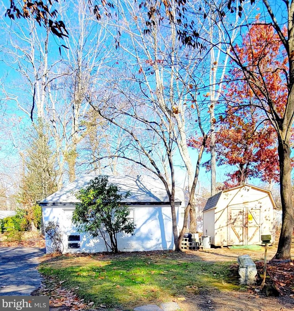 730 Maple Ave, Southampton NJ 08088-1723 exterior