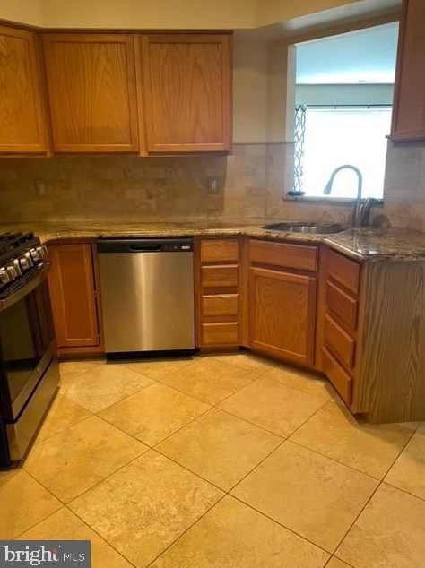 6303 Preston Way, Mount Laurel NJ 08054-6822 exterior