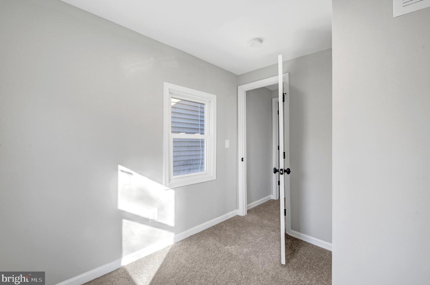 58 2nd St, Chesterfield NJ  08505-1333 exterior