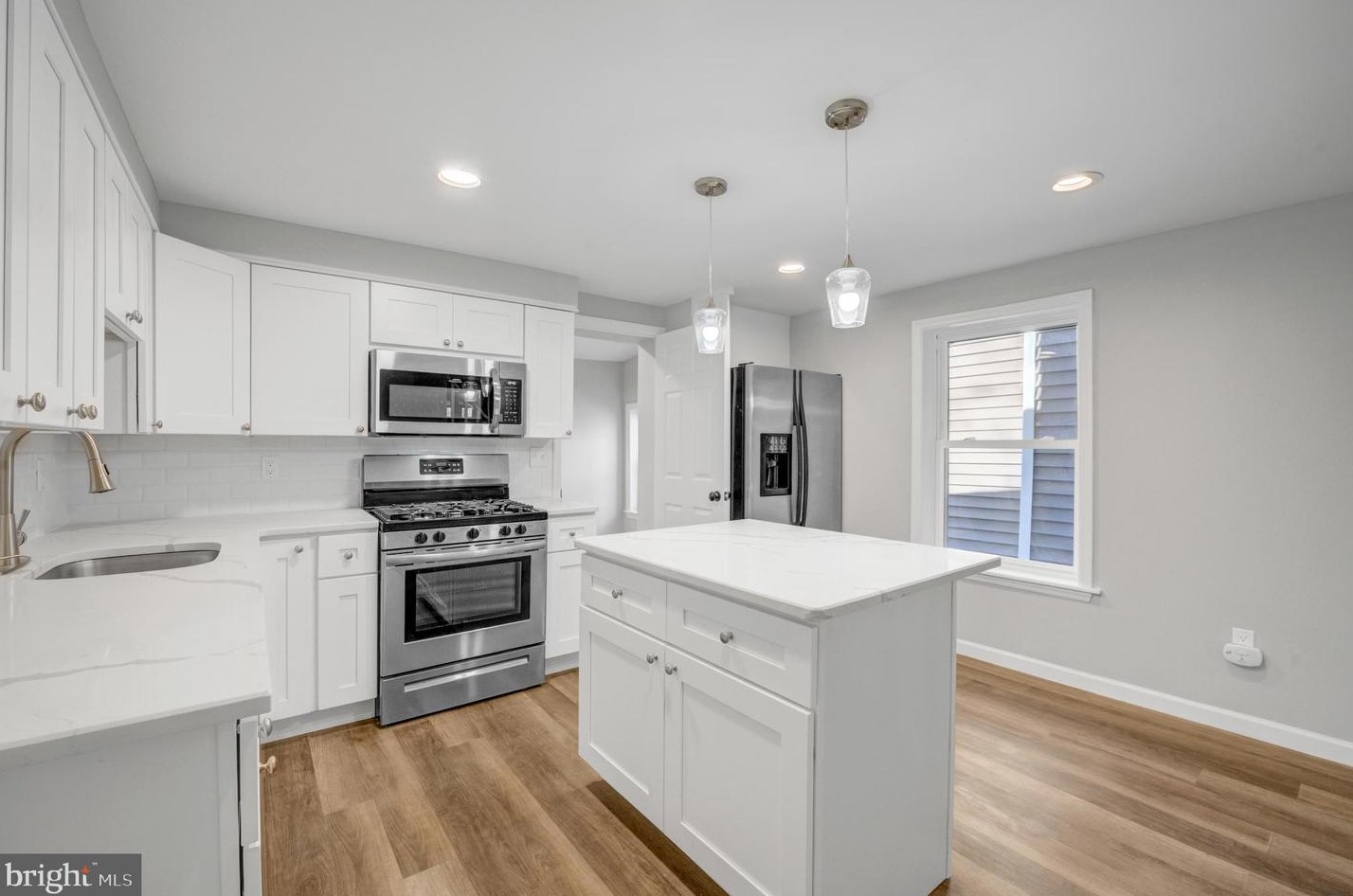 58 2nd St, Chesterfield NJ  08505-1333 exterior