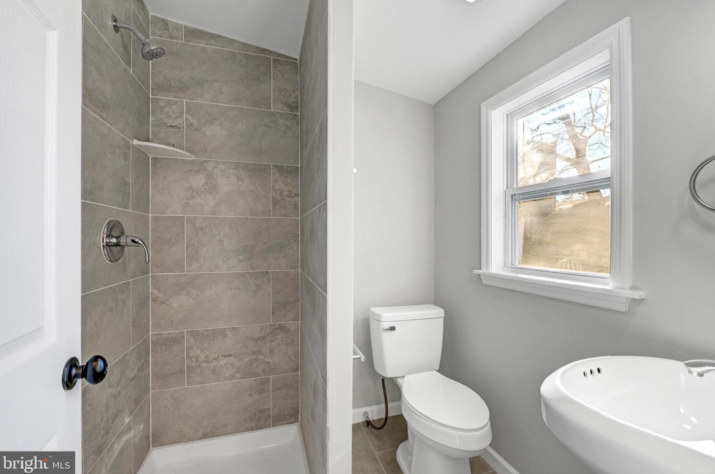 58 2nd St, Chesterfield NJ  08505-1333 exterior