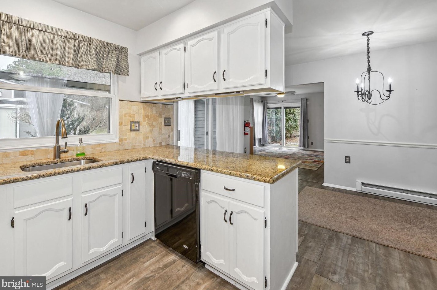 130 Buckingham Dr, Southampton NJ  08088-1246 exterior