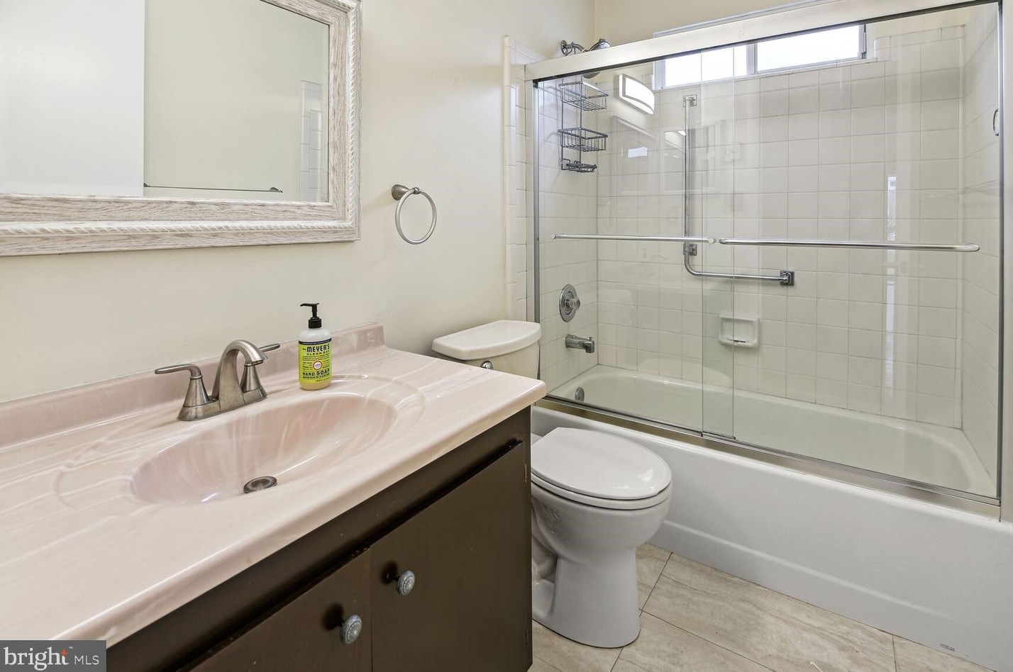 130 Buckingham Dr, Southampton NJ  08088-1246 exterior