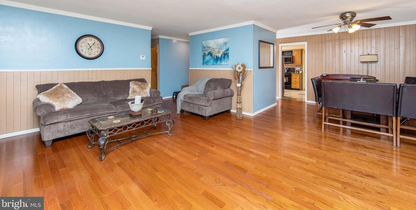 53 Mandolin Ln, Willingboro, NJ 08046